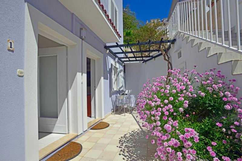 Sunset Apartments Хвар Экстерьер фото