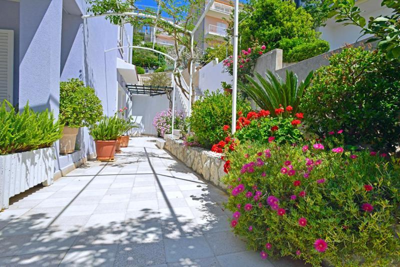 Sunset Apartments Хвар Экстерьер фото